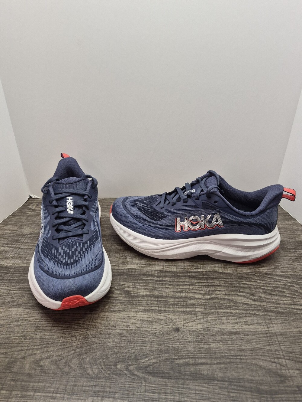 Hoka One One Skyflow Dust Anchor Womens Size 7.5 B Running Shoes New